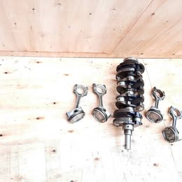 Cigueñal std + 4 pistones con sus bielas chevrolet sail 1.4 classic año:2011-2015