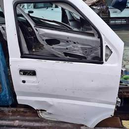 Puerta copiloto (para taller) chevrolet N-300 año:2014