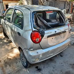 Puerta trasera chevrolet spark 1.0 año:2009