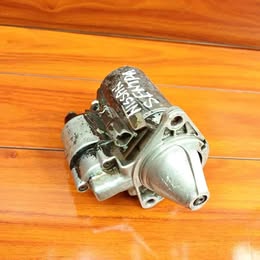 Motor de partida Nissan sentra año:2000