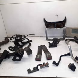 Agarre  de cinturones traseros chevrolet sail 1.4 classic año:20014