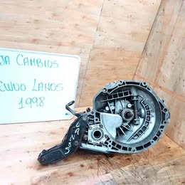Caja. De cambio daewoo lanos año:1998