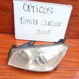 Óptico Toyota corolla año:2007