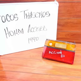 Foco trasero honda accord año:1990
