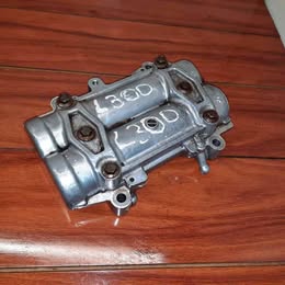 Bomba de aceite mitsubishi L-300 año:2010