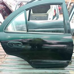 Puerta trasera Samsung sm3 año:2013