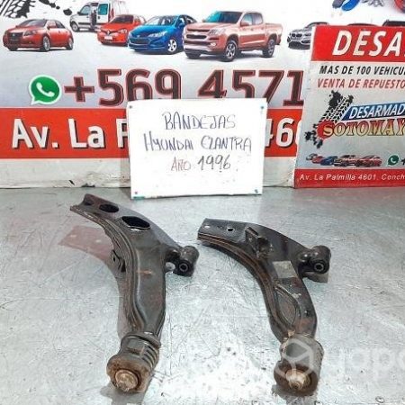 Bandejas Hyundai Elantra Año 1996 MRR  Desarmaduría Sotomayor, Conchalí, Santiago de Chile