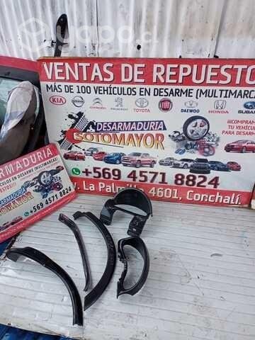 Plastico Chevrolet Combo año 2000 RVM