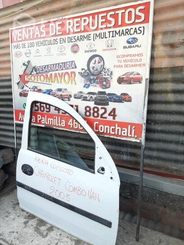 Puerta Derecha Chevrolet Combo Van 2003