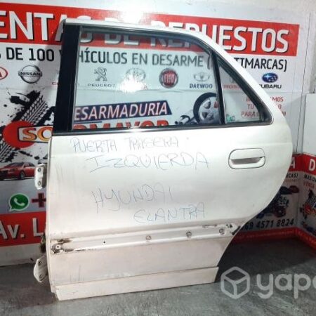 Puerta Trasera izquierdoerda Hyundai Elantra 1996