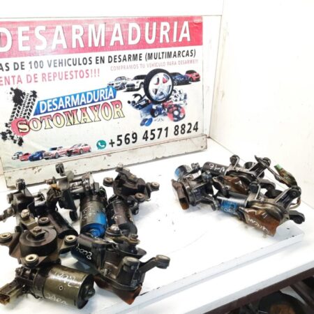 motor limpia parabrisas Nissan v16 tapa roja año:1994