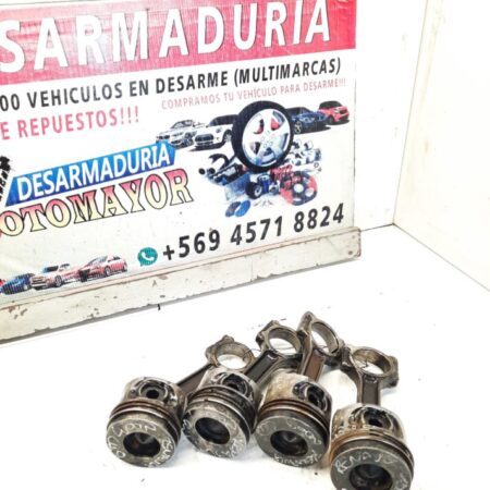 pistones con  sus bielas Renault clio año:2003 (cada uno)