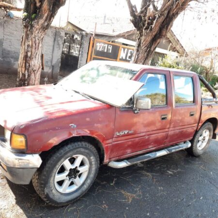 llantas con neumáticos  chevrolet luv 2.3 carburada año:1994