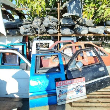 puerta chevrolet luv 2.3 año:1995