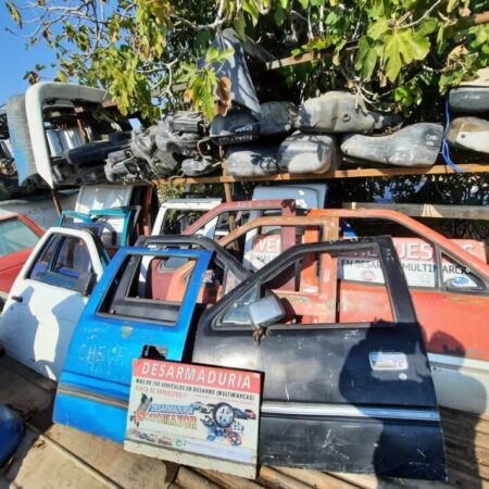 puerta  conductor chevrolet luv 2.3 año:1995