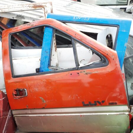 puerta copiloto chevrolet luv 2.3 carburada año:1995