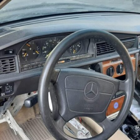 volante-manubrio Mercedes-benz 190.E año:1993